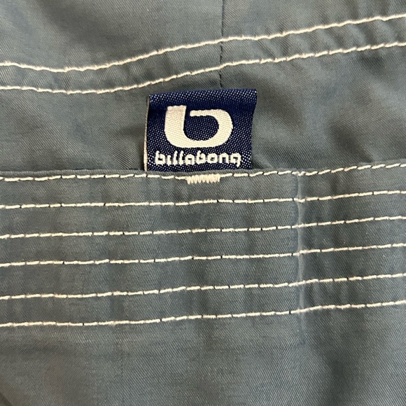 Billabong Blue and White Board Shorts Quick-Drying Swimwear - Picture 7 of 8
